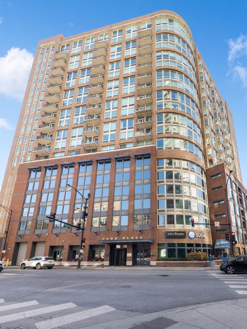 600 Kingsbury Street - Photo 1