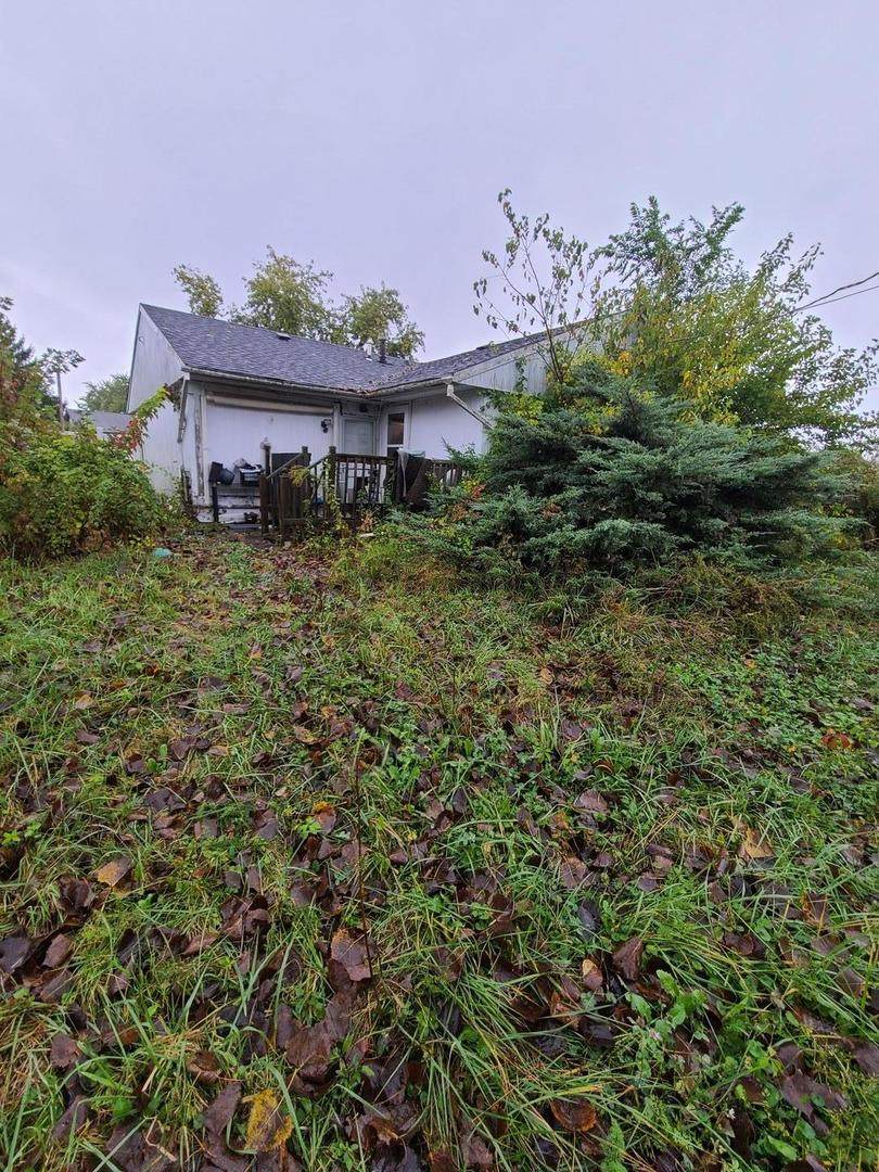 1453 Park Lane - Photo 1