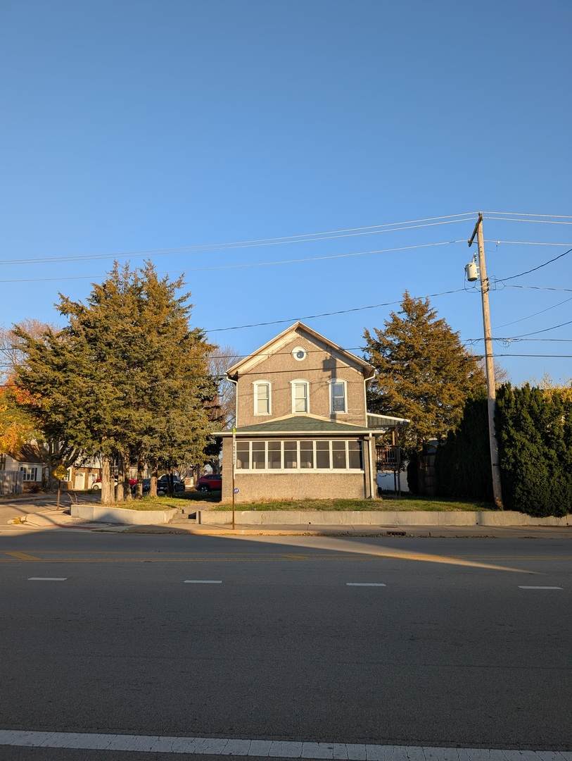 1128 Saint Vincent Avenue - Photo 1
