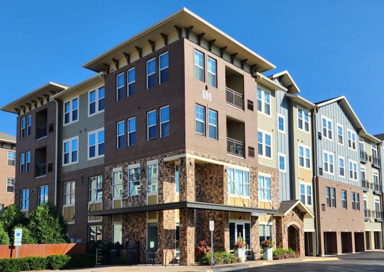 680 Algonquin Road - Photo 1