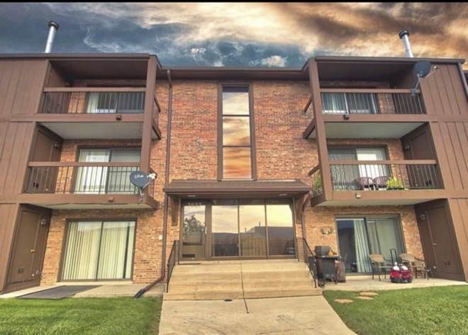 7537 175th Street - Photo 1