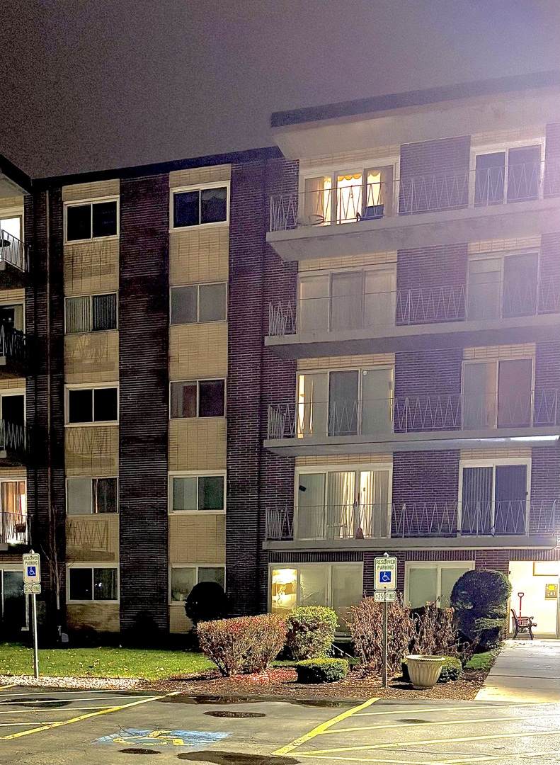 2900 Maple Avenue - Photo 1