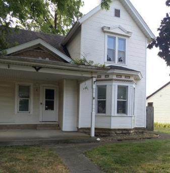203 Oak Street - Photo 1