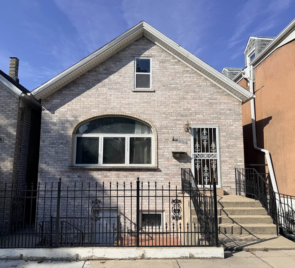 3206 Lowe Avenue - Photo 1