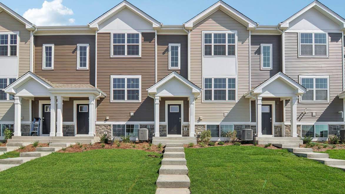 917 Briar Glen Court - Photo 1