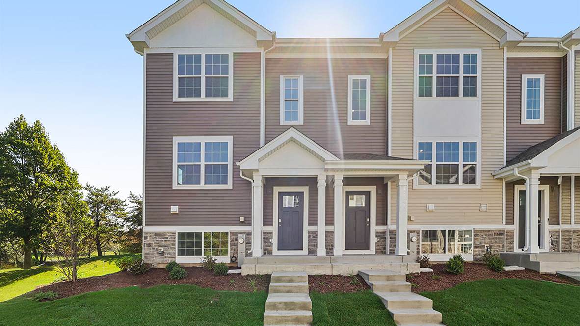 915 Briar Glen Court - Photo 1