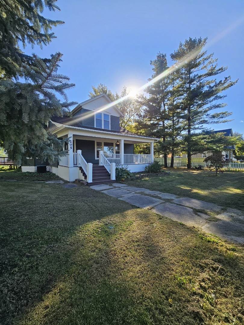 205 North Street - Photo 1