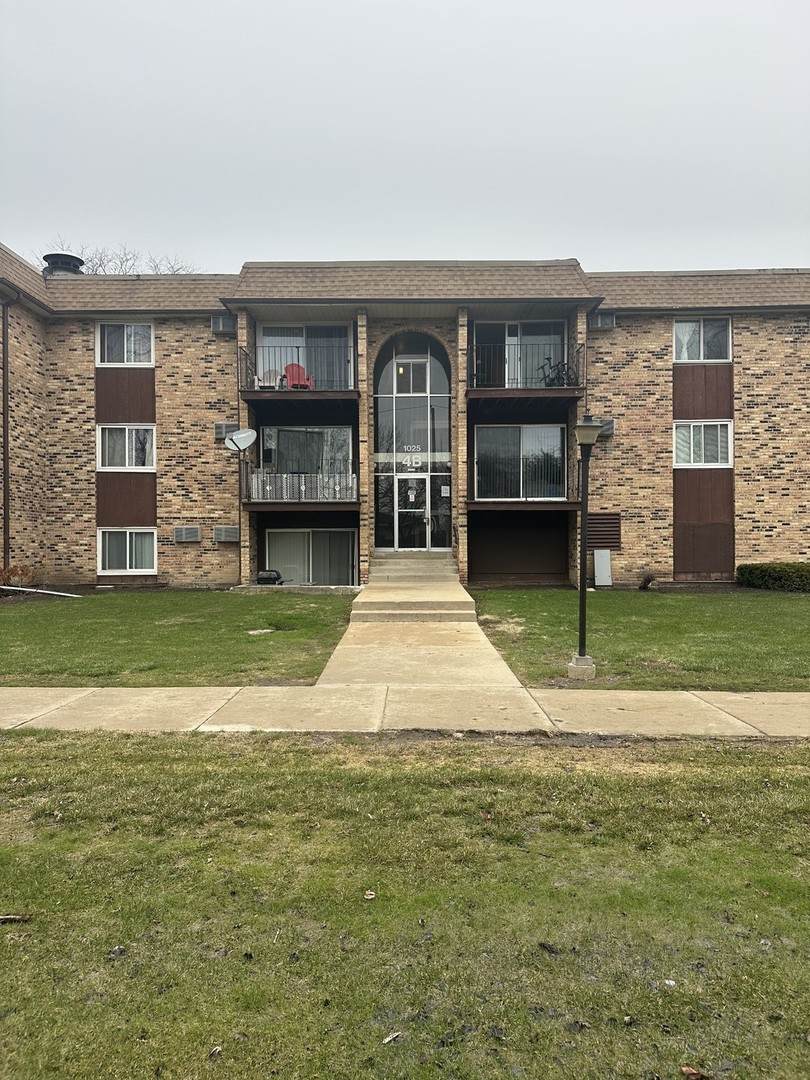1025 Higgins Quarters Drive - Photo 1