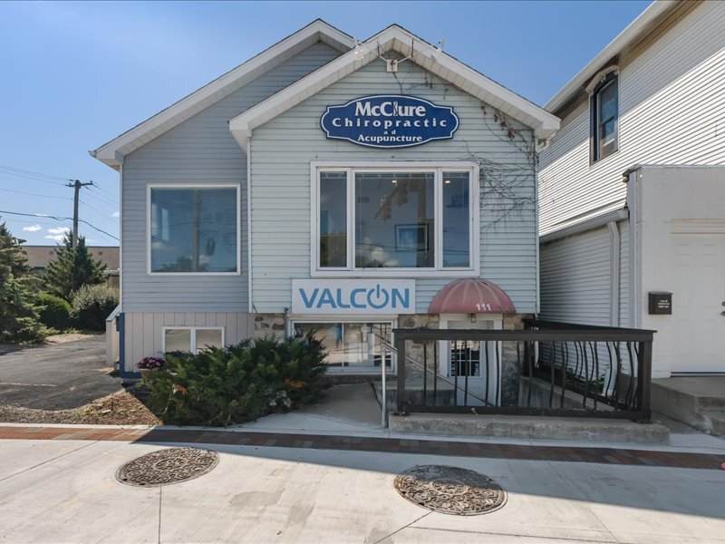 111 Railroad Avenue - Photo 1