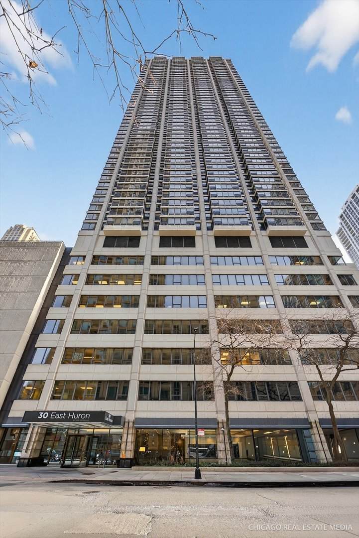 30 Huron Street - Photo 1