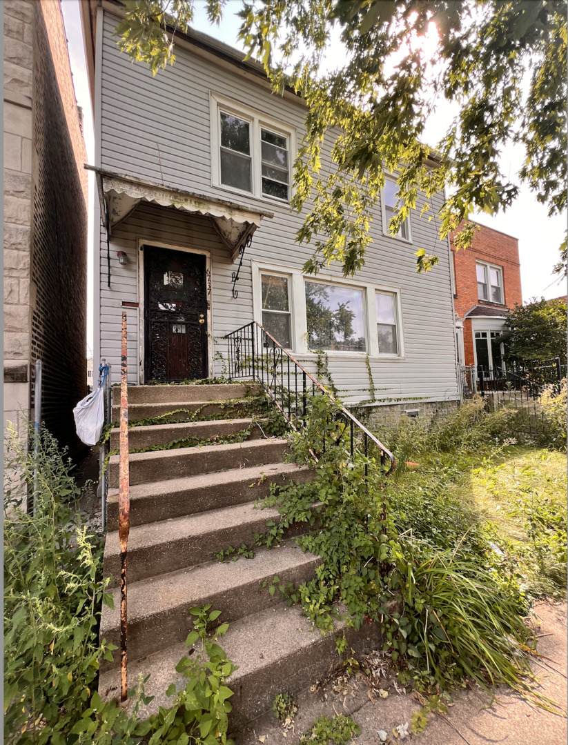 6737 Champlain Avenue - Photo 1