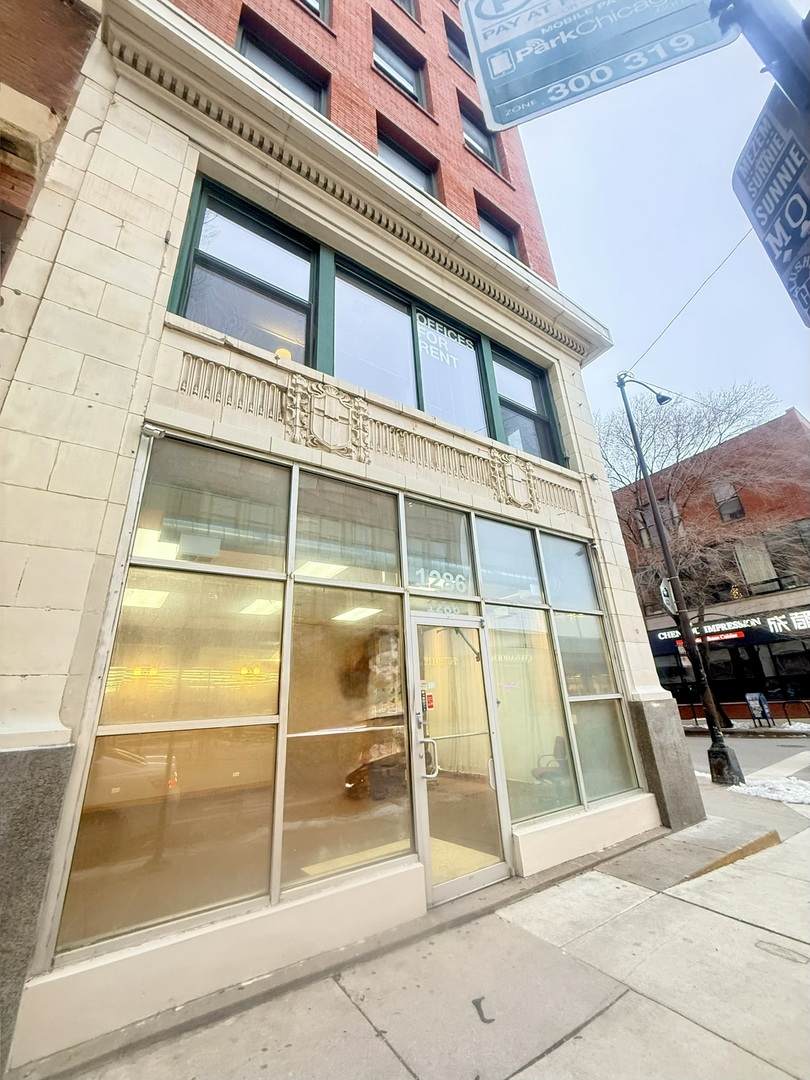 1261 Paulina Street - Photo 1