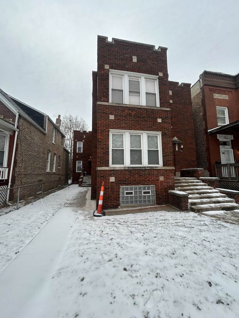 7111 Emerald Avenue - Photo 1