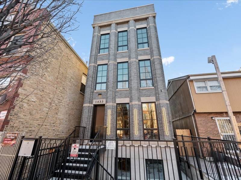 1433 Cortez Street - Photo 1