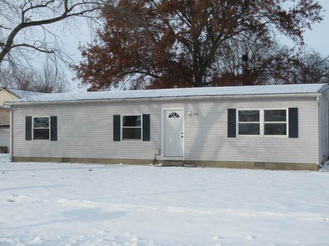 508 Clark Street - Photo 1