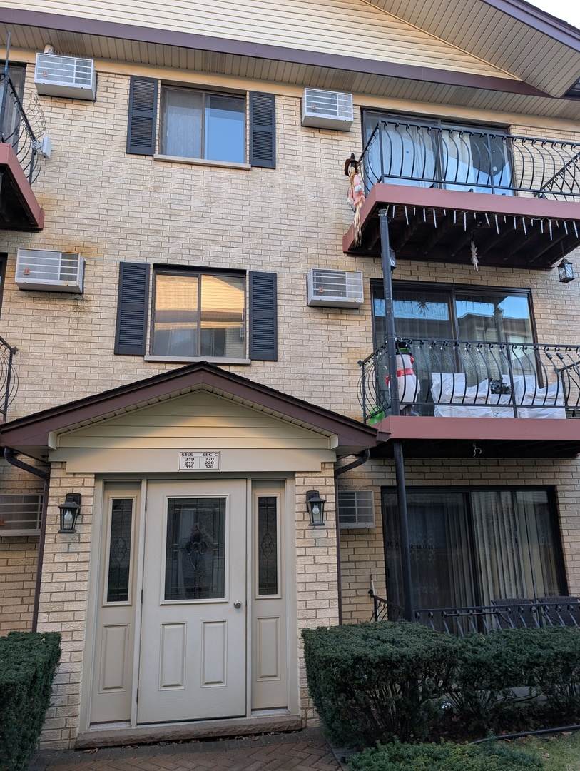 5155 East River Road - Photo 1
