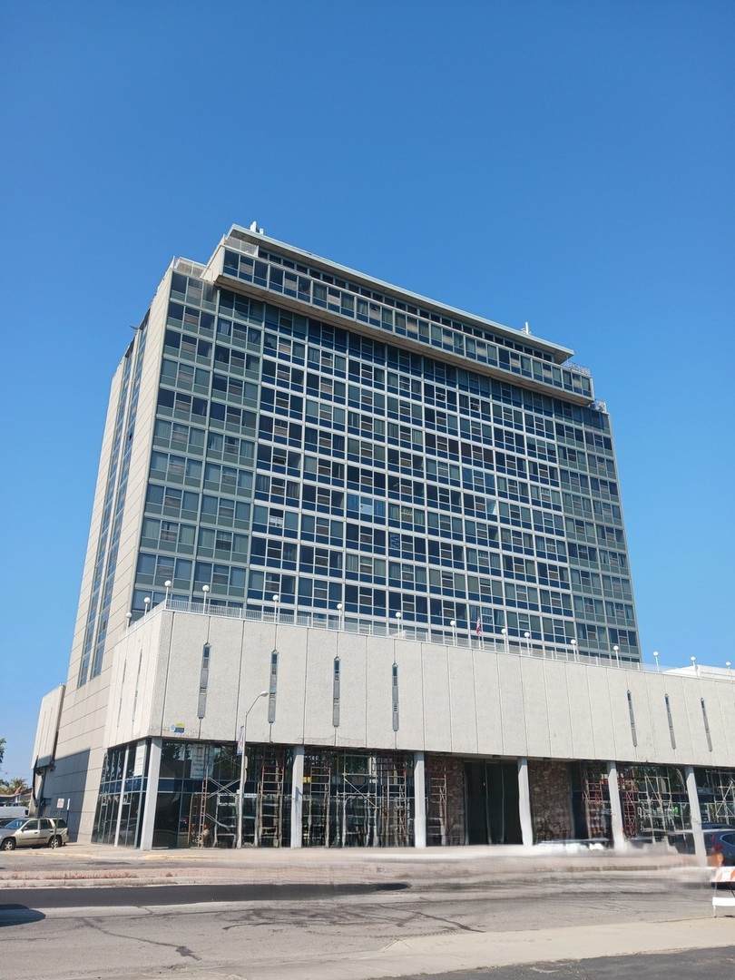 7234 North Avenue - Photo 1