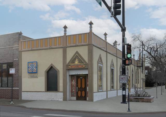 4156 Kedzie Avenue - Photo 1