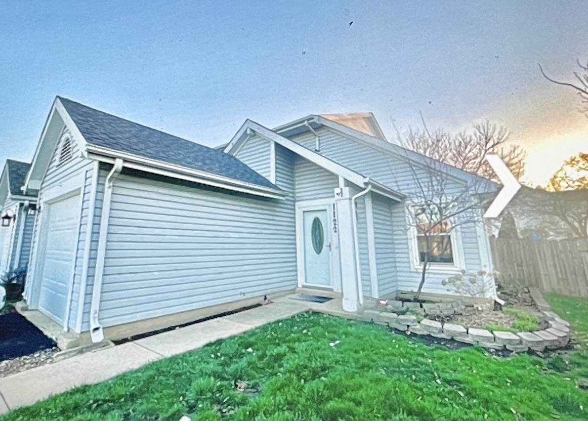 1122 Bradbury Circle - Photo 1