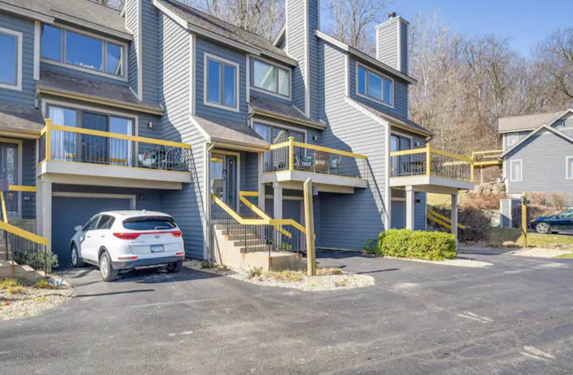 319 Territory Drive - Photo 1