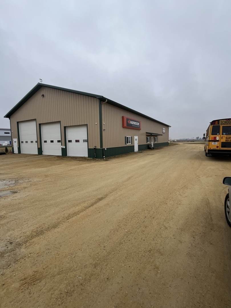 5841 Lincoln Way - Photo 1