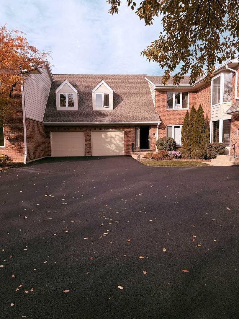 1670 Douglas Court - Photo 1