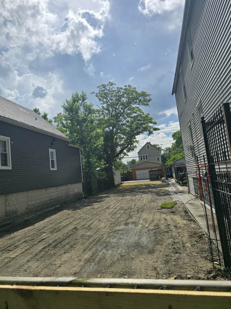 5226 Loomis Street - Photo 1