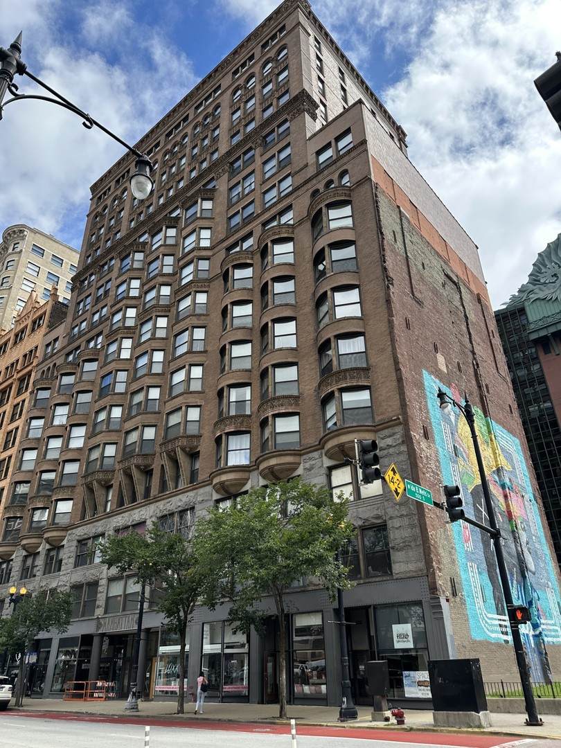 431 Dearborn Street - Photo 1