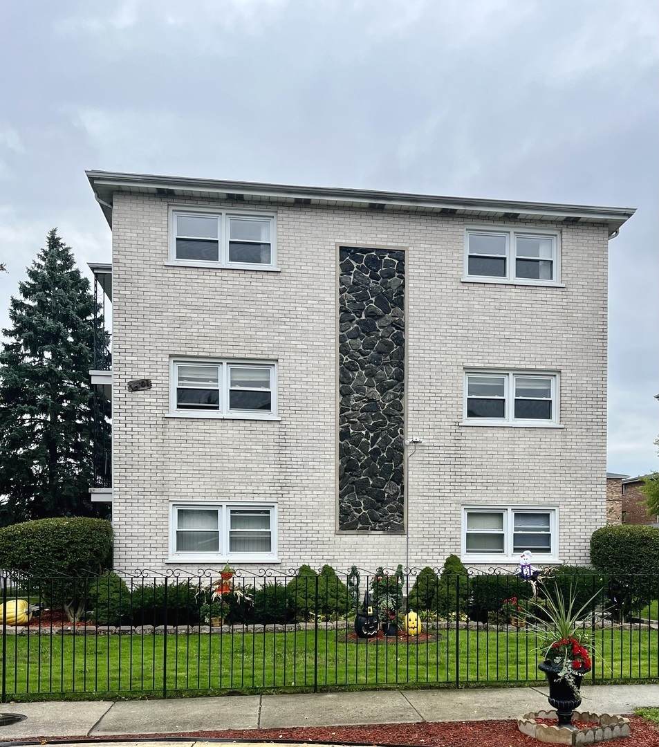 1601 Downs Drive - Photo 1