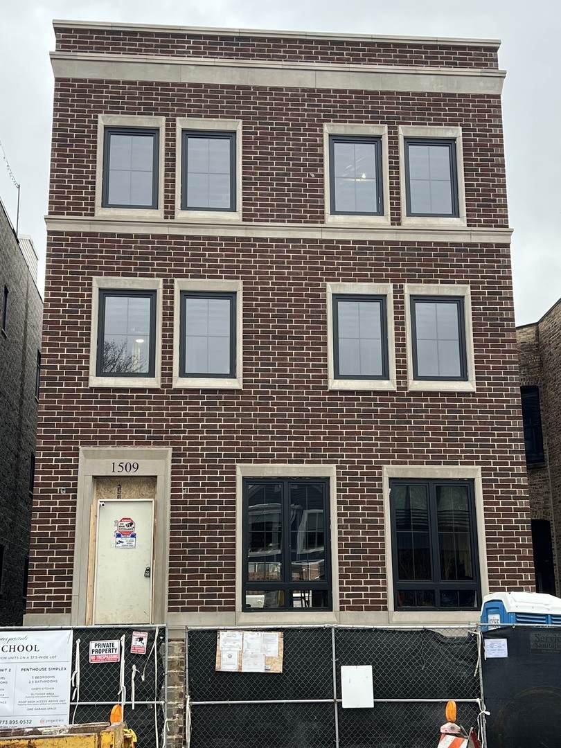 1509 School Street - Photo 1