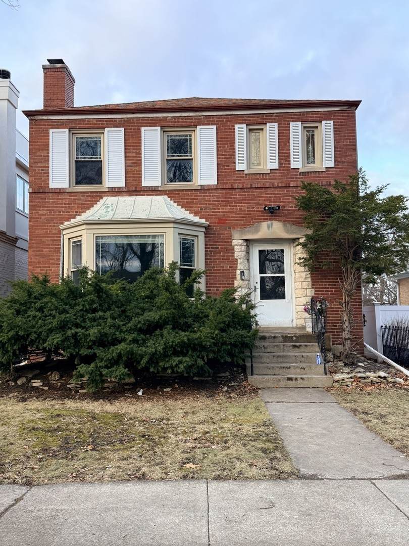 4940 Estes Avenue - Photo 1