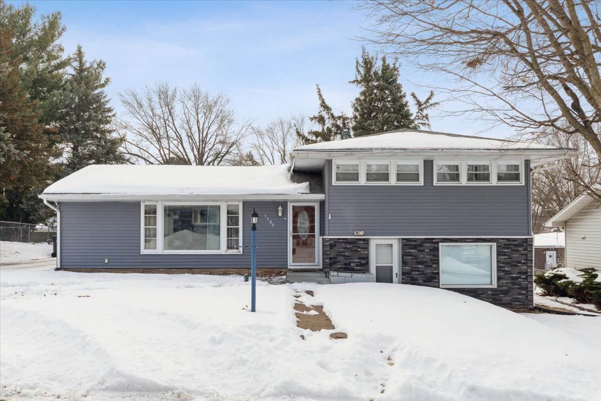 1135 5th Avenue - Photo 1