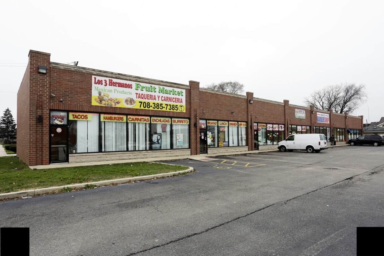 2801 147th Street - Photo 1
