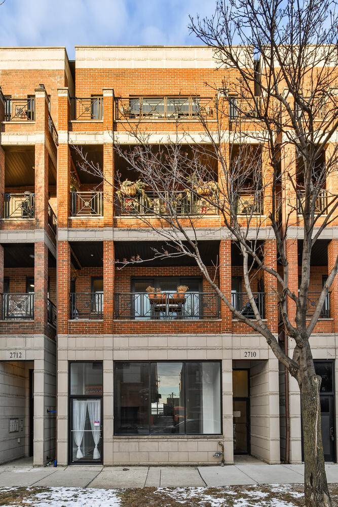 2710 Chicago Avenue - Photo 1