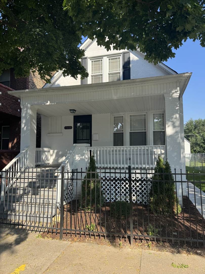 7605 Champlain Avenue - Photo 1