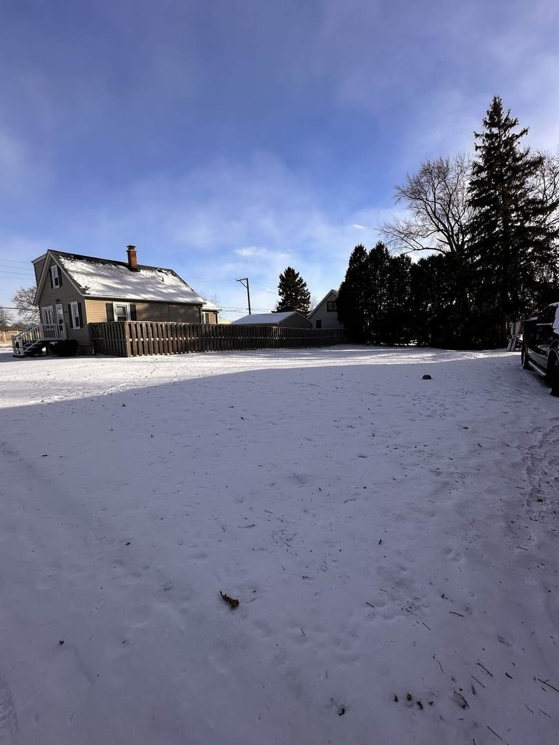1615 Oak Street - Photo 1