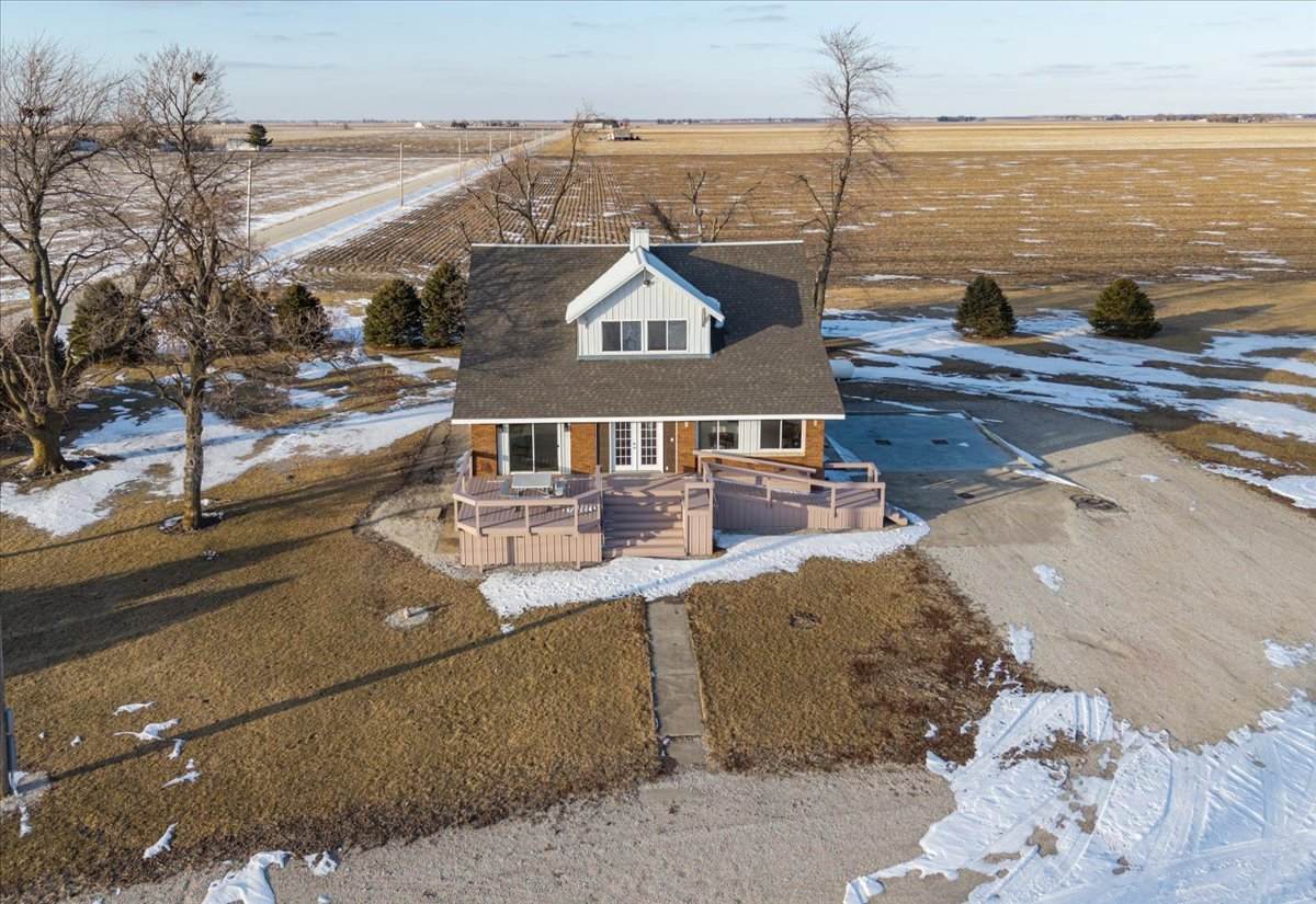 10788 1000 East Road - Photo 1