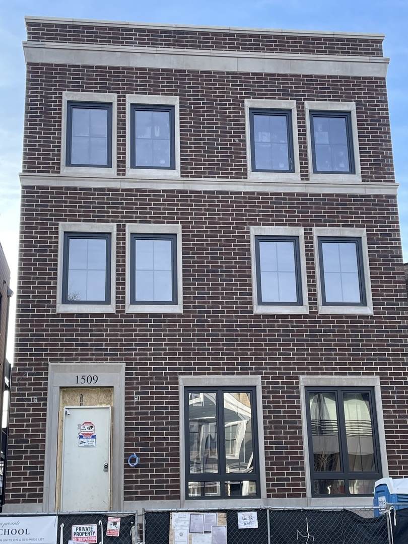1509 School Street - Photo 1