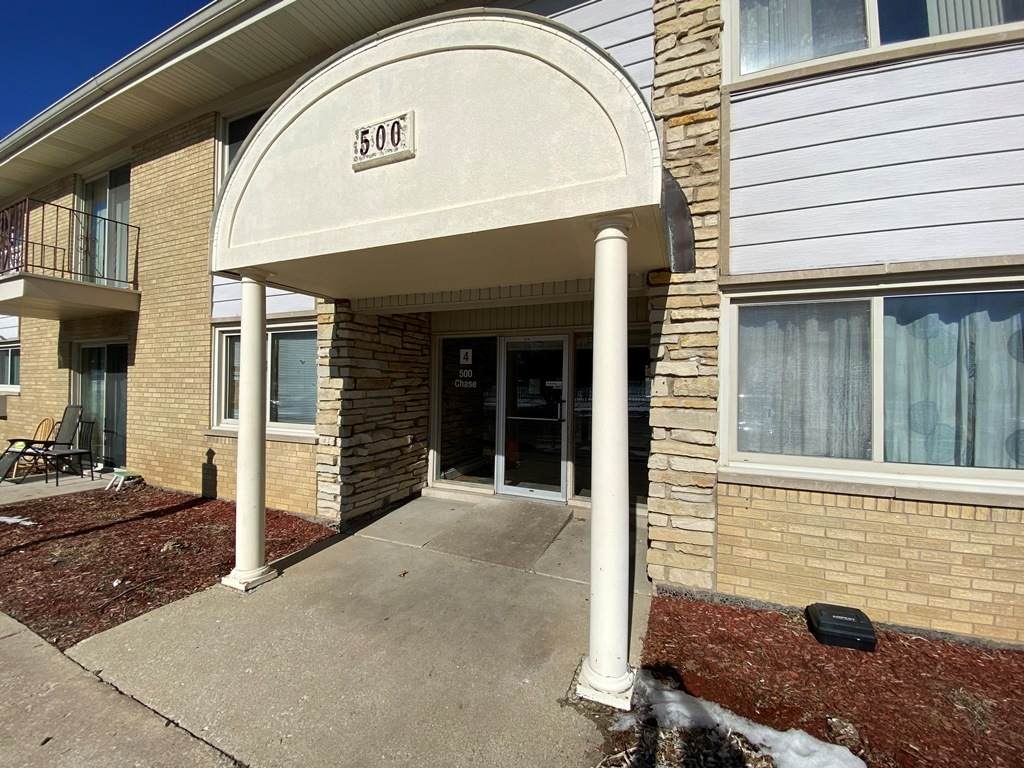 500 Chase Drive - Photo 1