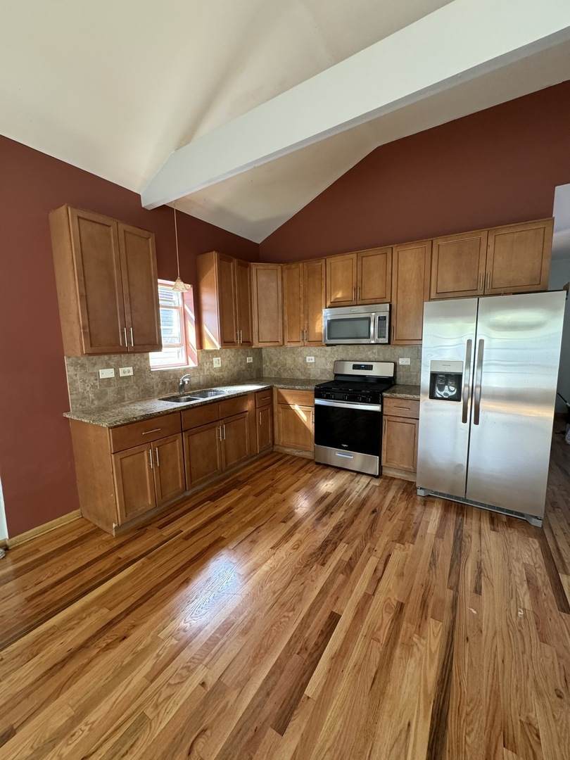 5428 Loomis Boulevard - Photo 1