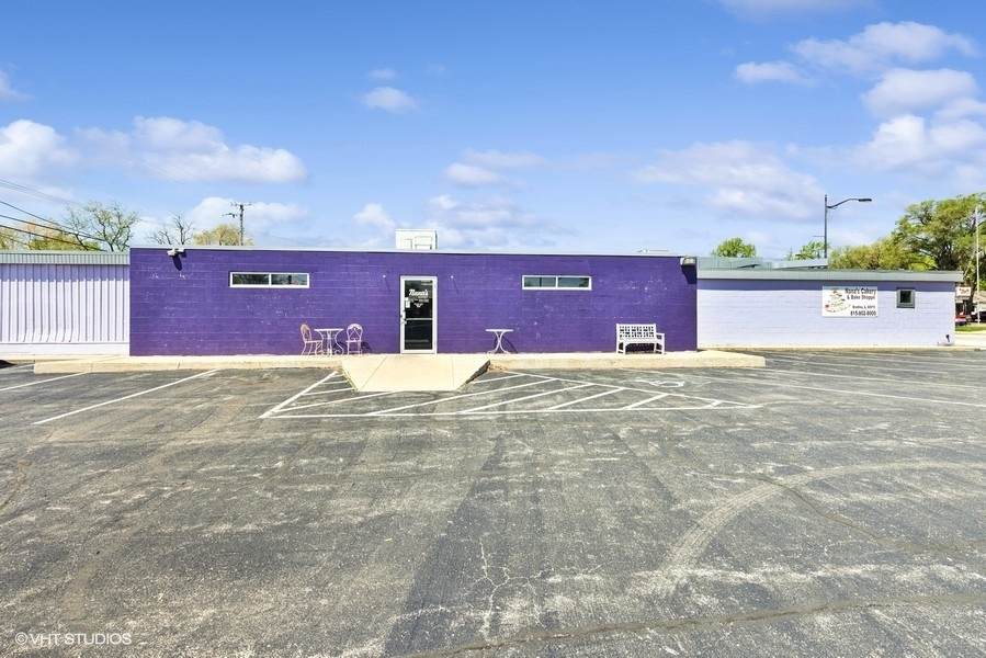 800 Broadway Street - Photo 1