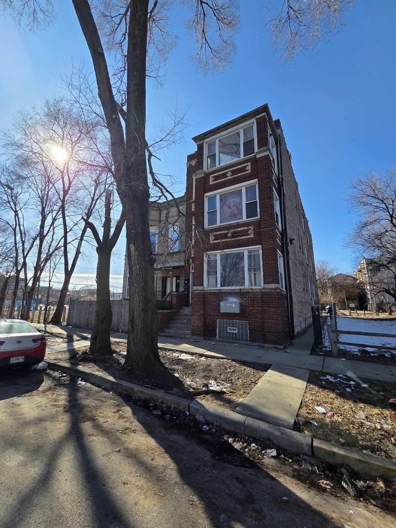1130 Albany Avenue - Photo 1