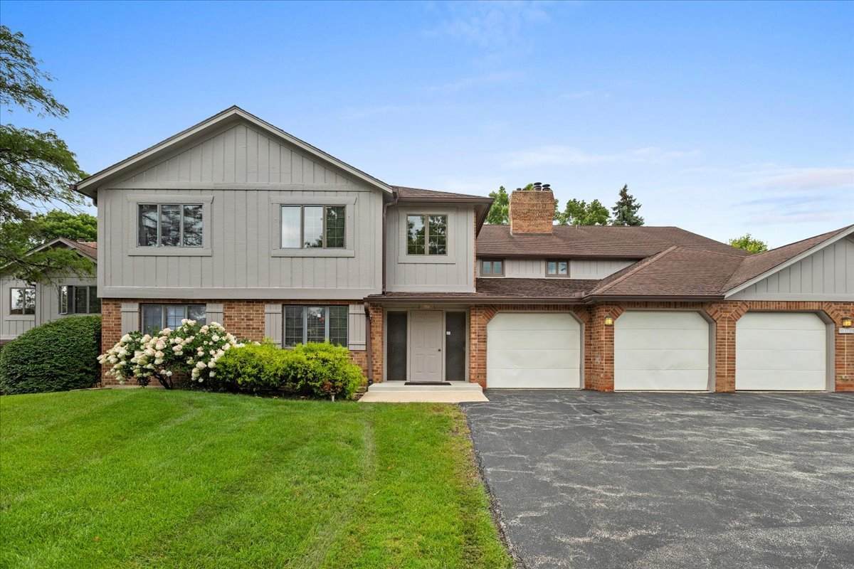 7711 Oak Ridge Court - Photo 1