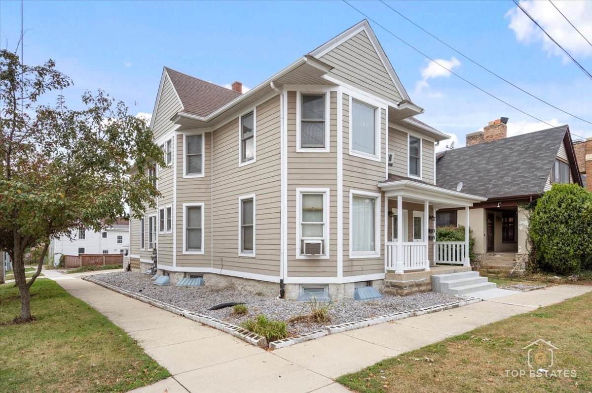 19 4th Avenue - Photo 1