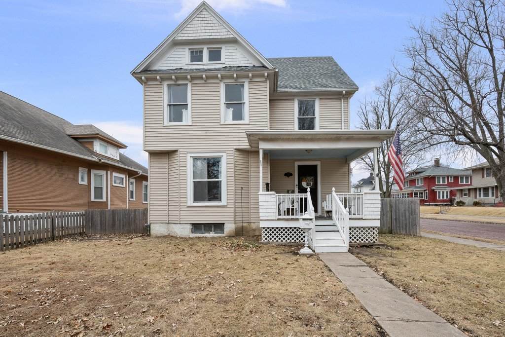 38 Oak Lane - Photo 1