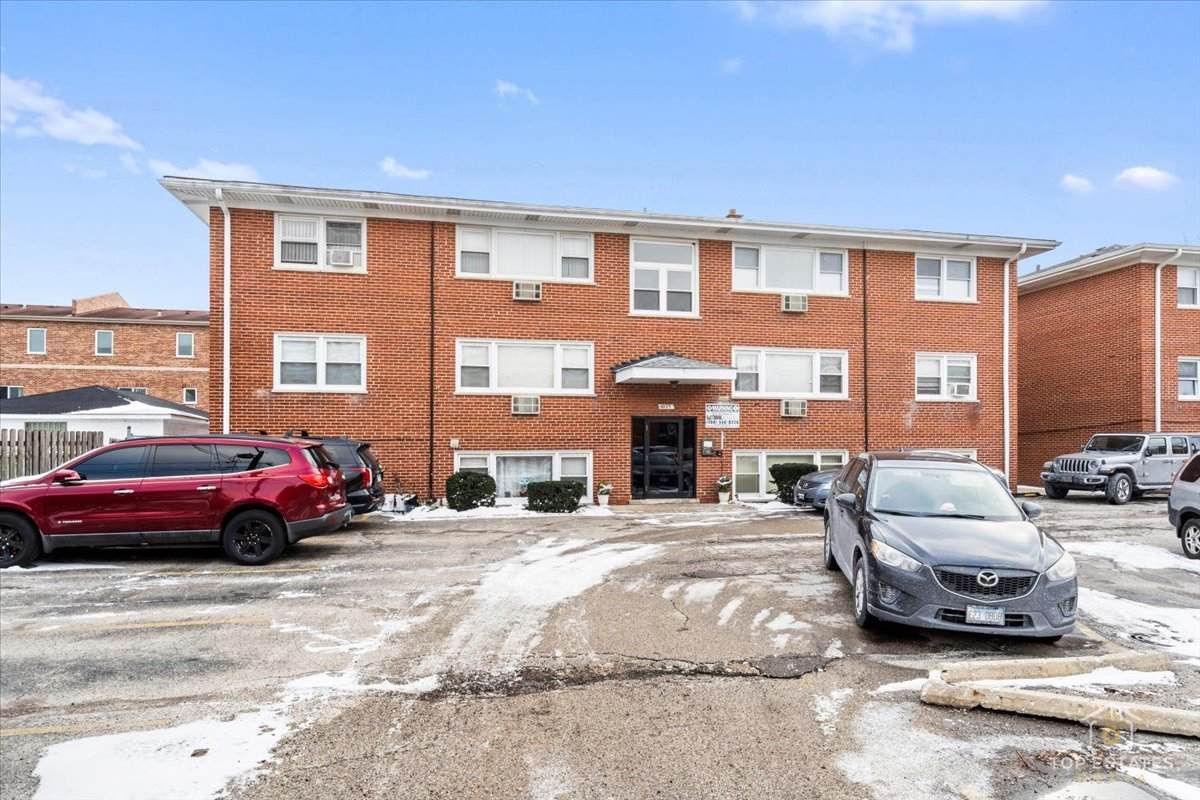 10123 Hartford Court - Photo 1