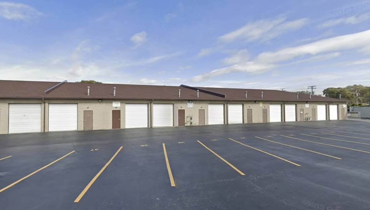 14600 Kilpatrick Avenue - Photo 1