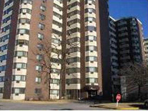 7337 South Shore Drive - Photo 1