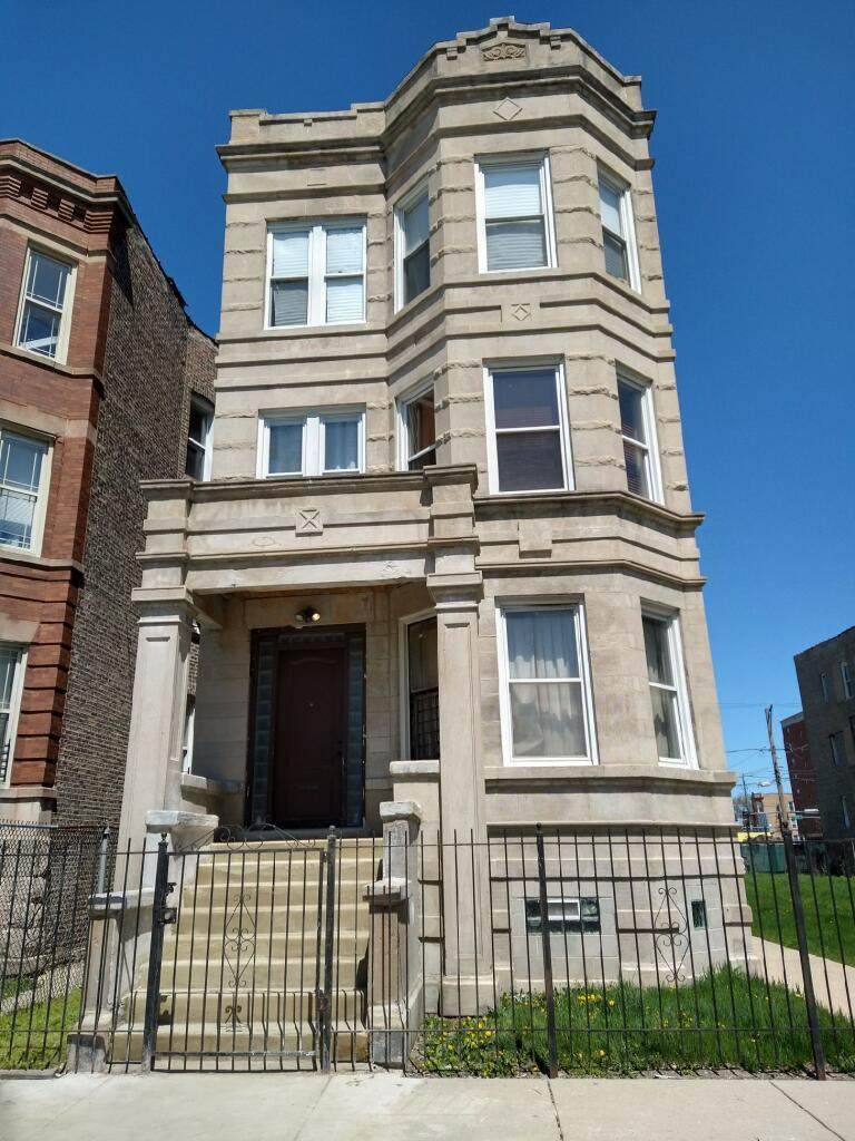 3512 12th Place - Photo 1