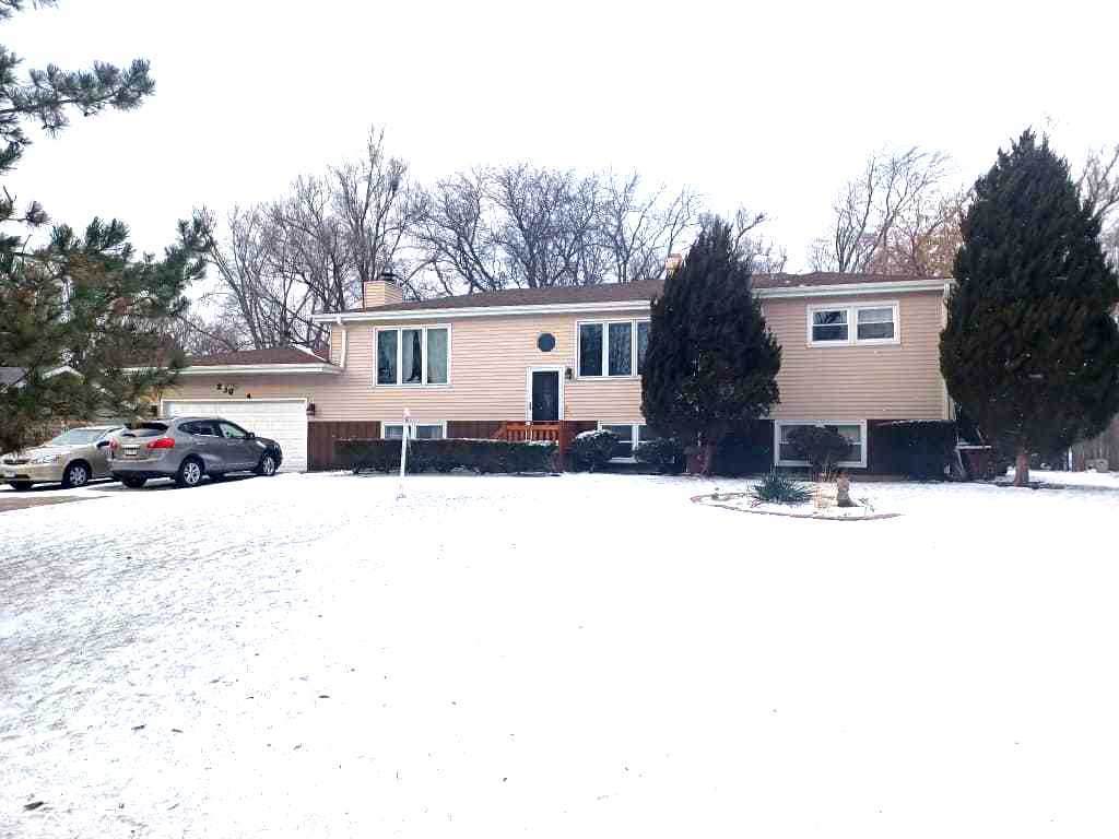 23W464 Olive Court - Photo 1
